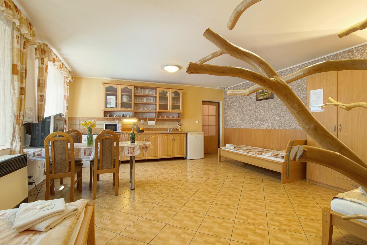 Penzion U Paroháče Prostějov Esterno foto