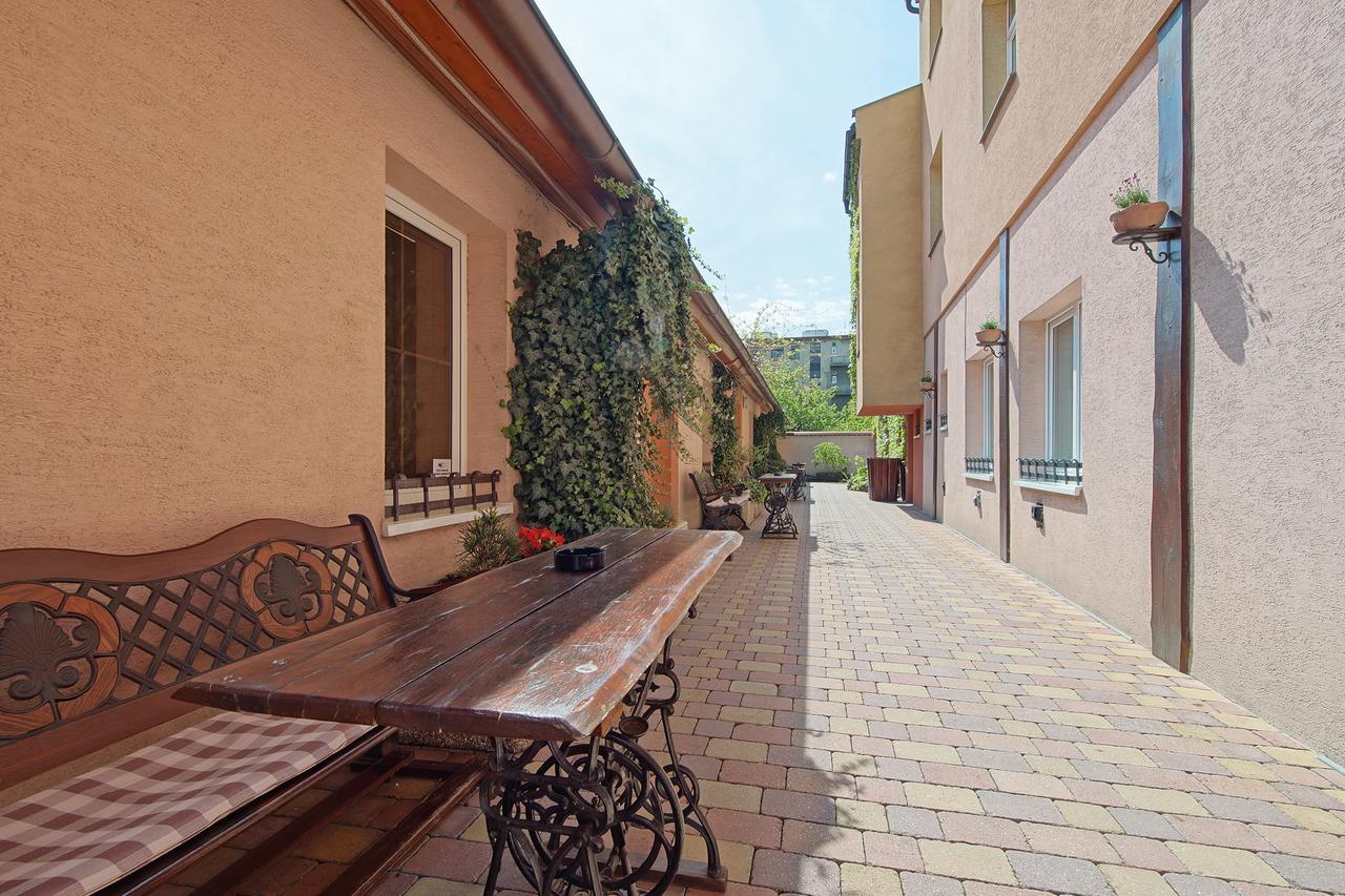 Penzion U Paroháče Prostějov Esterno foto