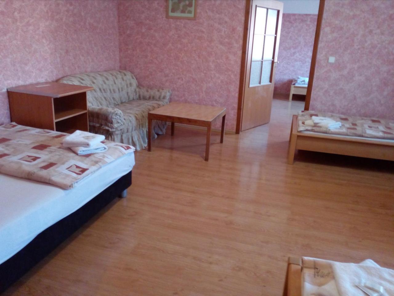 Penzion U Paroháče Prostějov Esterno foto